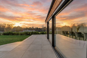 Photo 11- click for photo gallery